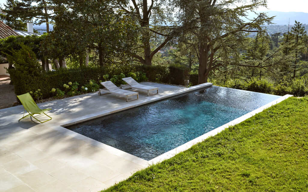 rénovation piscine Carré Bleu - après