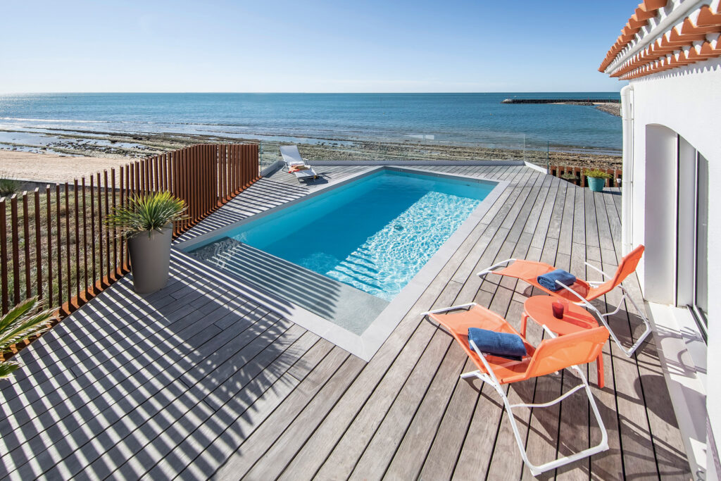 Atelier Piscine (85) Carré Bleu - © Fred Pieau